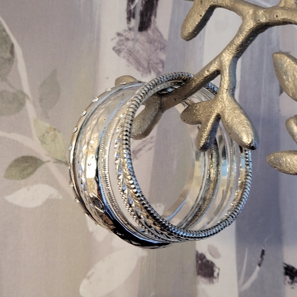Silver-tone & Rhinestones Bangle Bracelet Bundle (8 Bangle Bracelet Bundle) - Picture 3 of 16